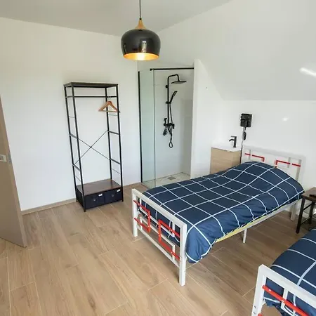 8 Pers, Jacuzzi & Sauna 别墅 Andolsheim